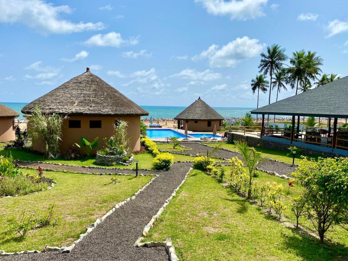 Lemon Beach Resort Elmina Buitenkant foto