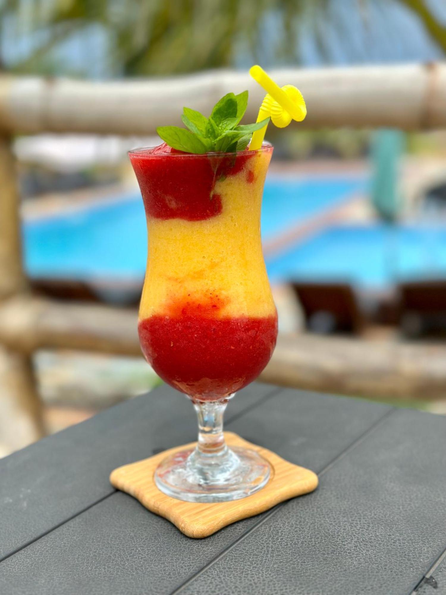 Lemon Beach Resort Elmina Buitenkant foto