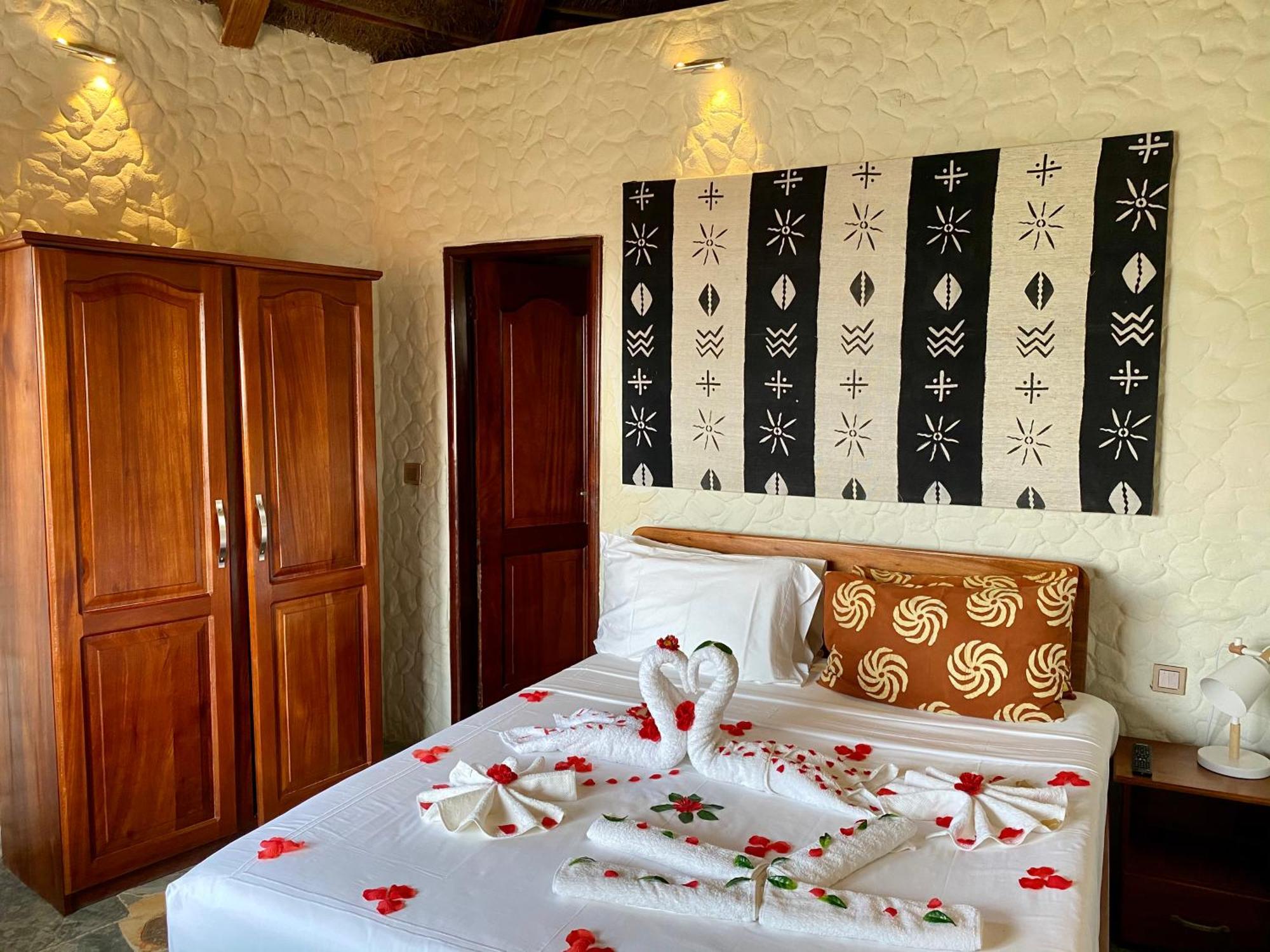 Lemon Beach Resort Elmina Kamer foto