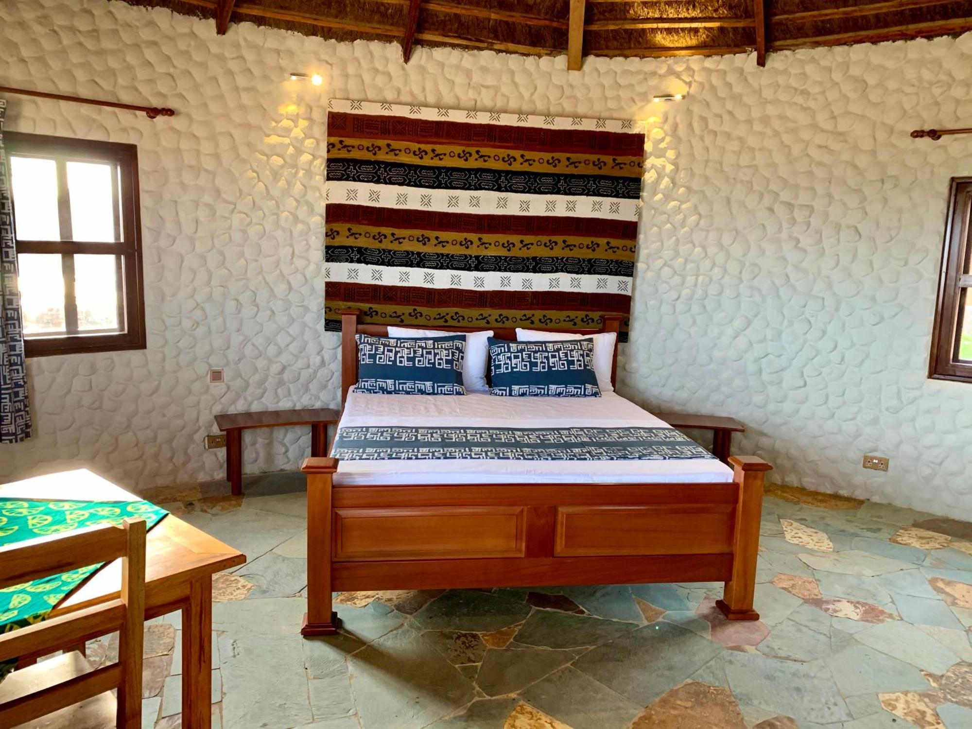 Lemon Beach Resort Elmina Buitenkant foto